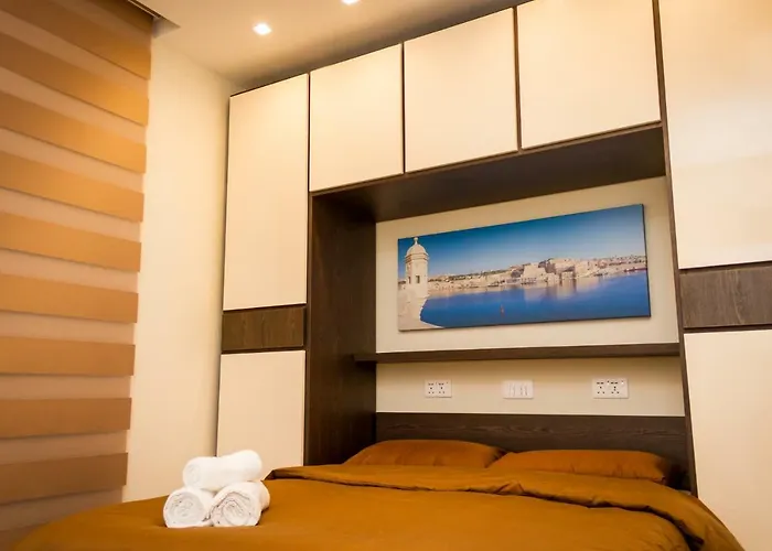 Seaside Serenity Corner By Aura